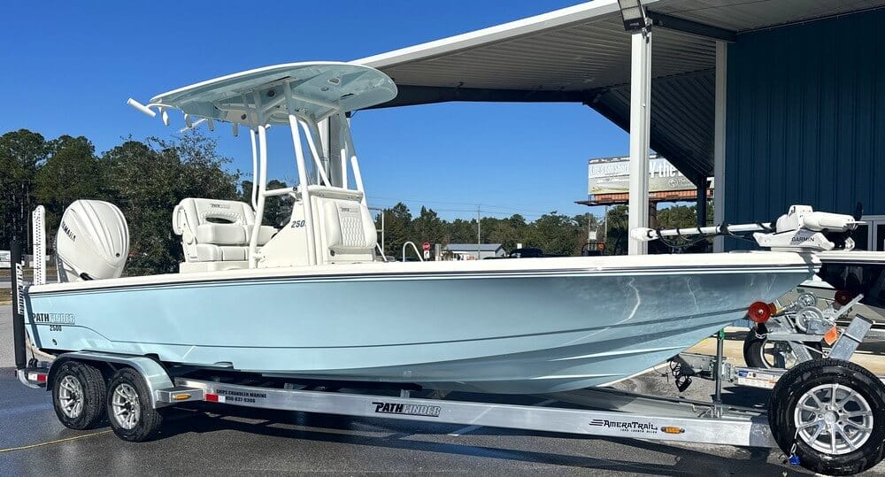 2026 Pathfinder 2500 Hybrid (Atlantic Blue)