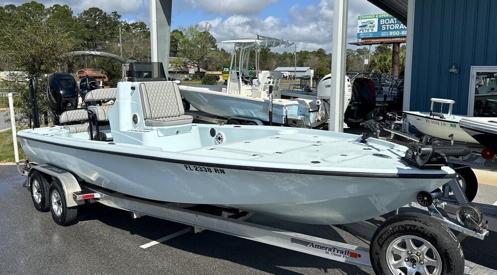 2017 Yellowfin 24 CE