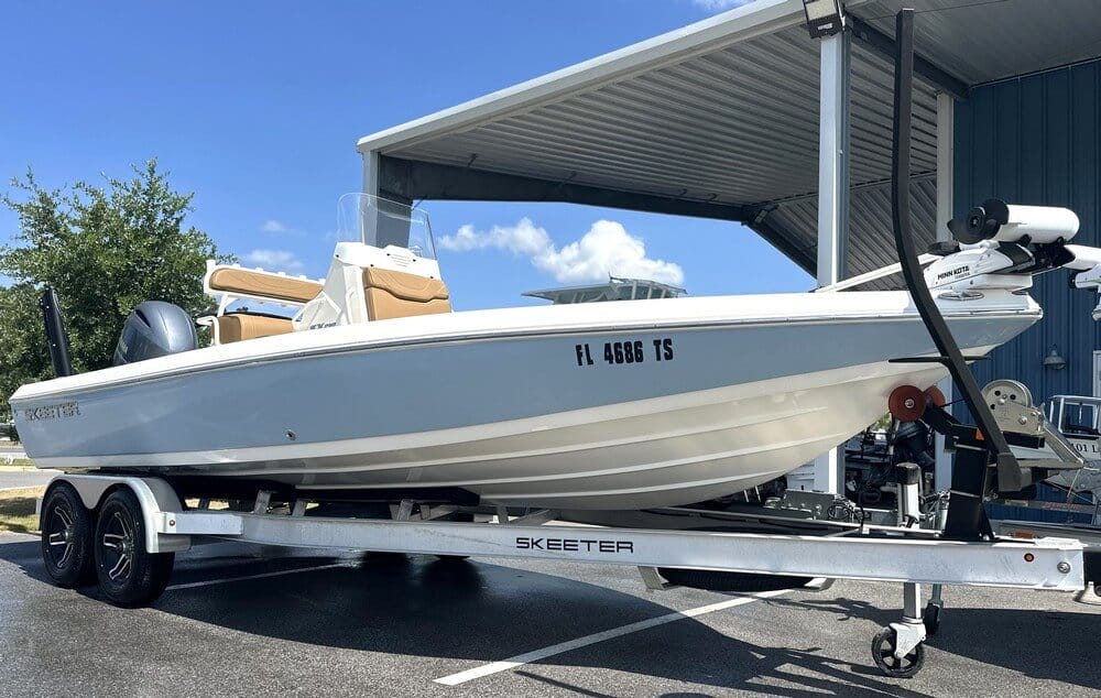 2023 Skeeter SX210 CC